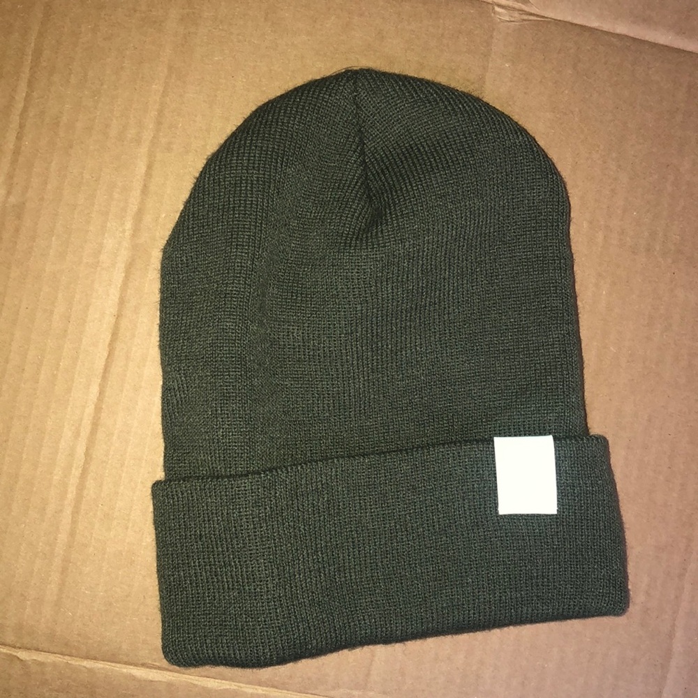 Coffee Powder Beer Repeat Cuff beanie green